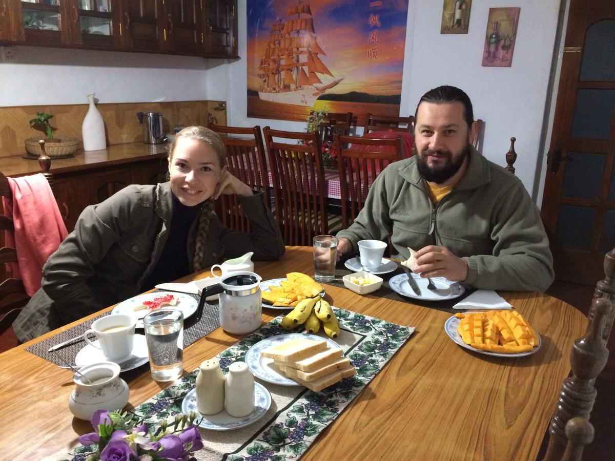 Andrews Hostel Нувара-Элия Экстерьер фото