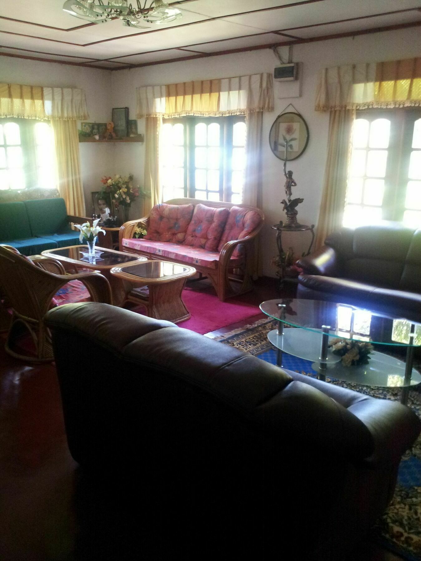 Andrews Hostel Нувара-Элия Экстерьер фото