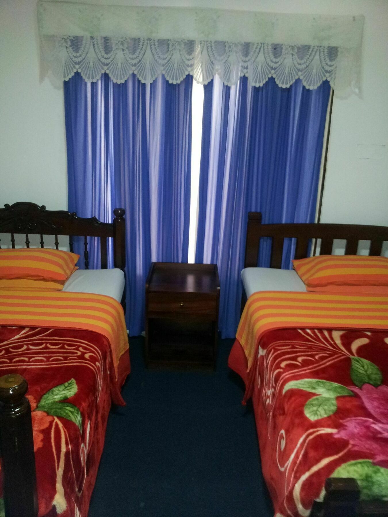 Andrews Hostel Нувара-Элия Экстерьер фото